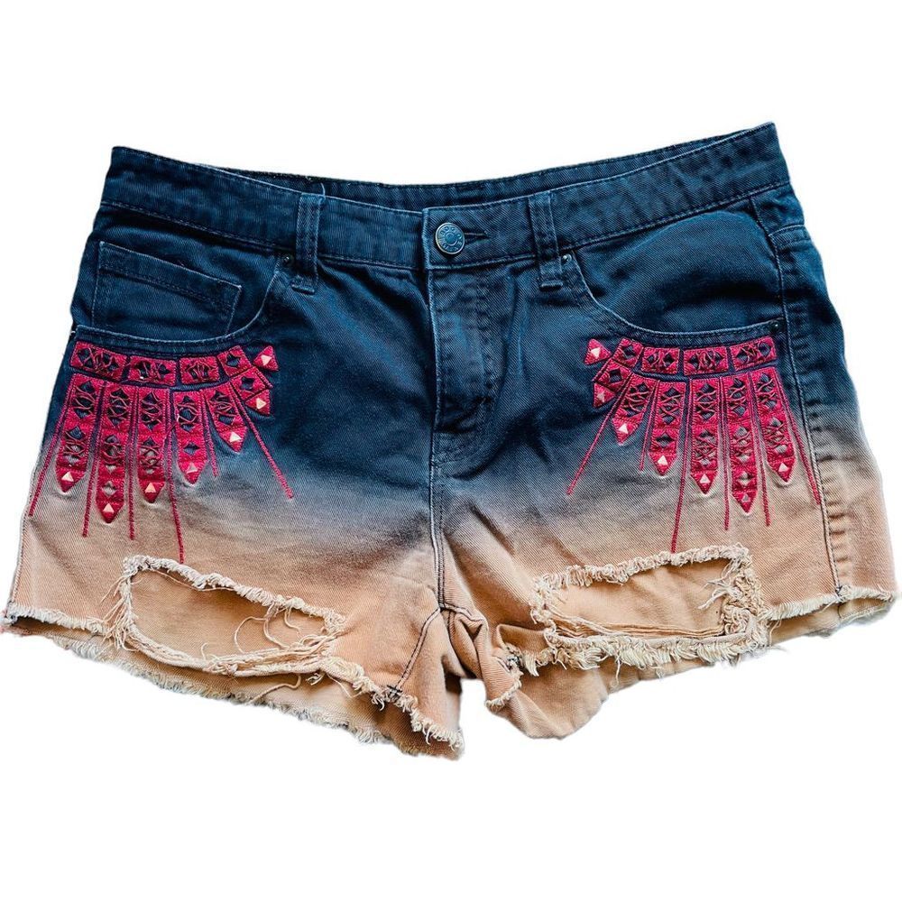 BDG FESTIVAL OMBRÉ JEAN SHORTS SIZE 28